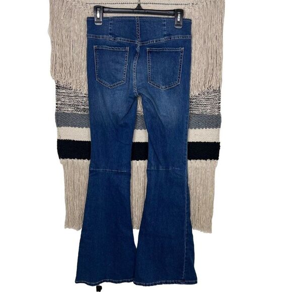 Free People We the Free Penny Pull-On Flare Jeans Size 26 - Picture 4 of 9